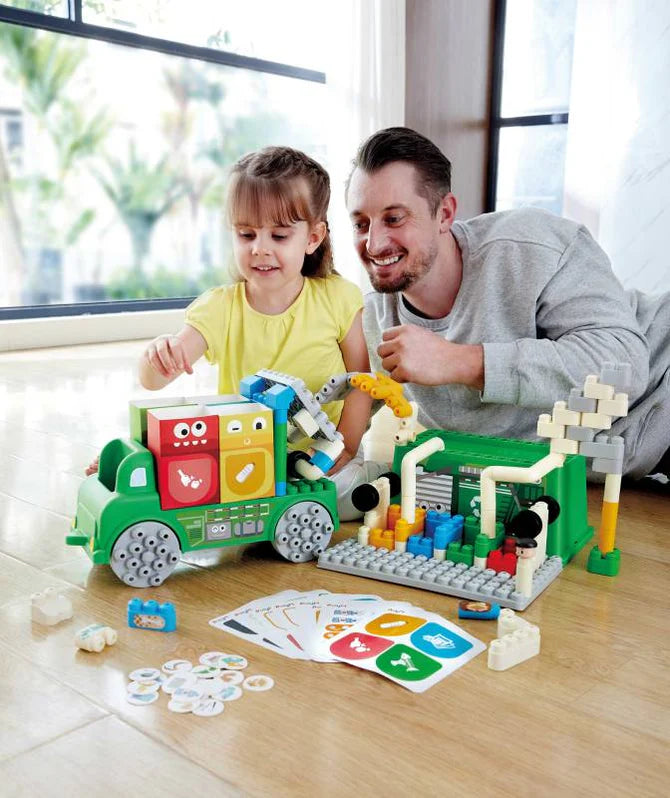 Garbage Sorting Truck