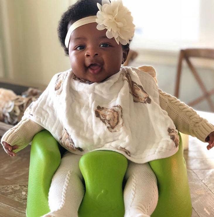 2-in-1 Burp Cloth and Bib - Oyster