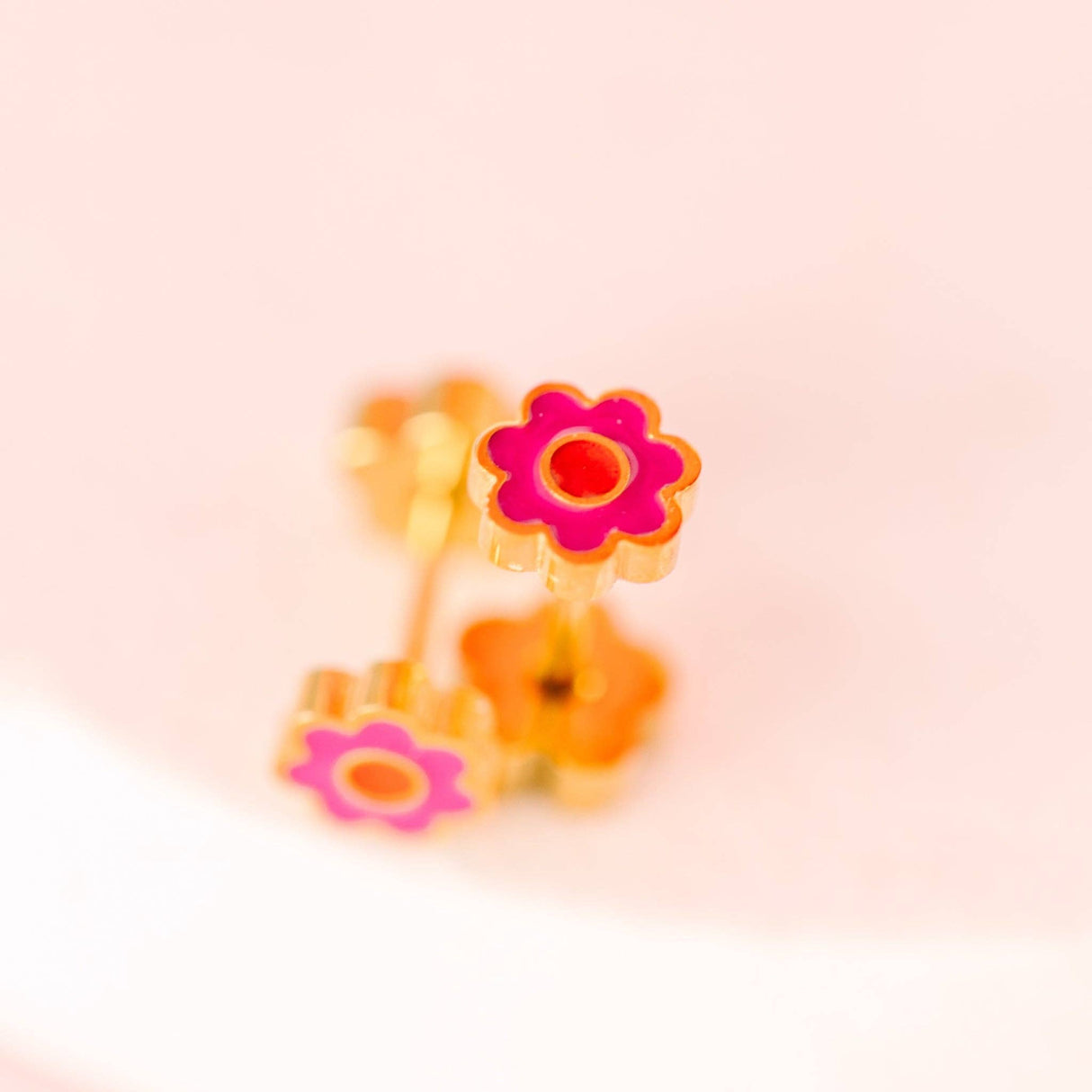 Pierced Co. Screwback Earrings - Tiny Pink Flower