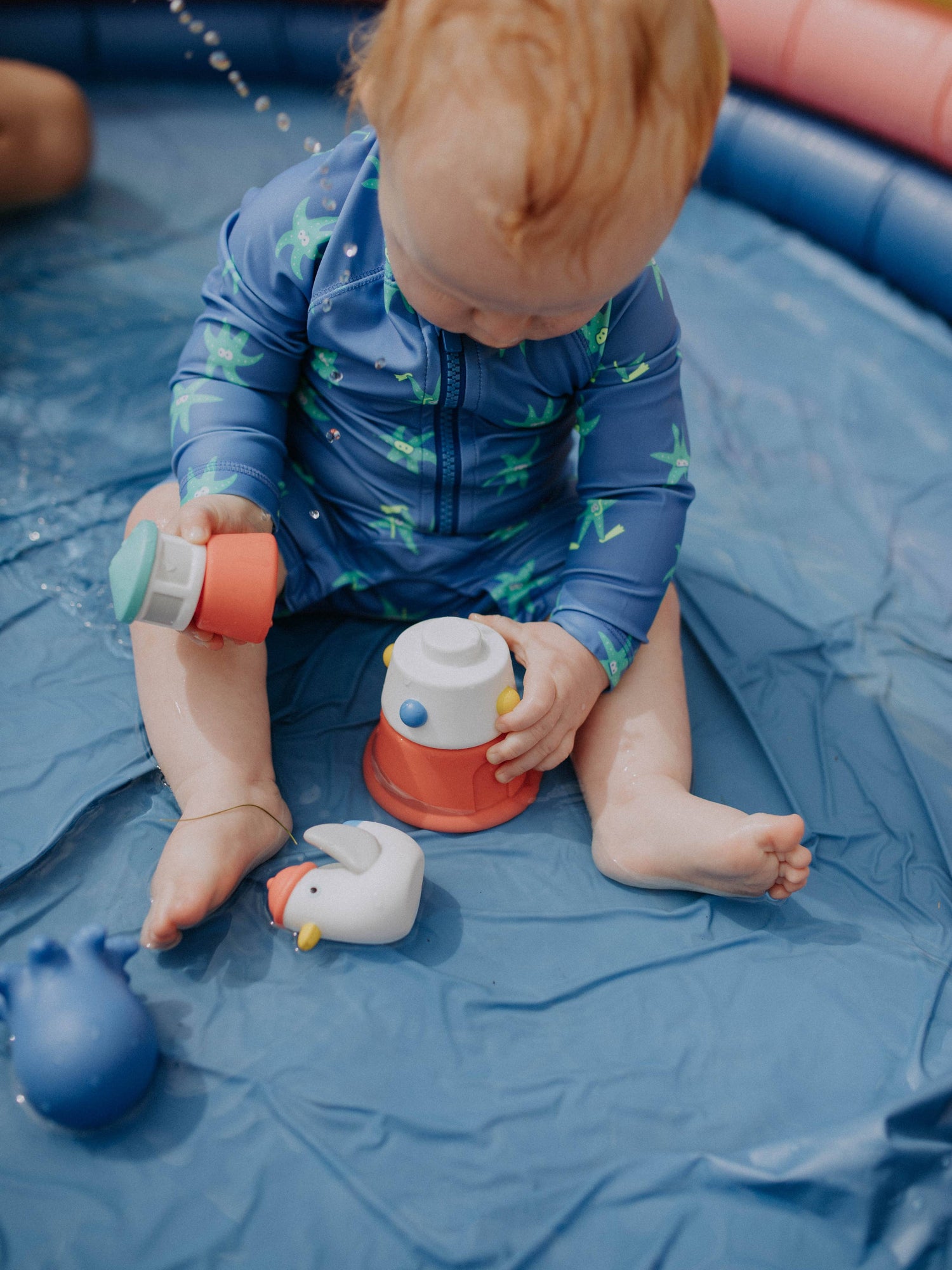 Itzy Stack & Squirt Bath Toy