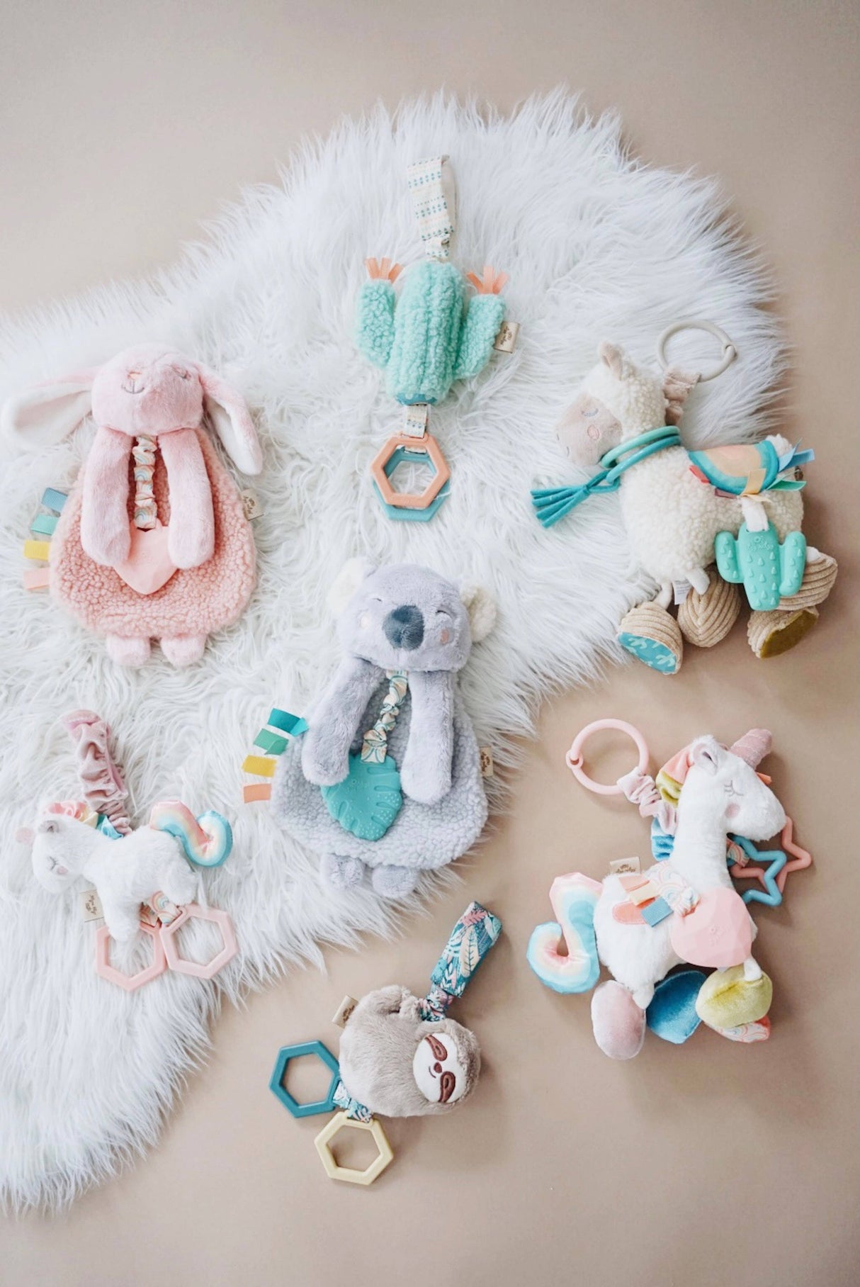 Link & Love Activity Plush - Llama