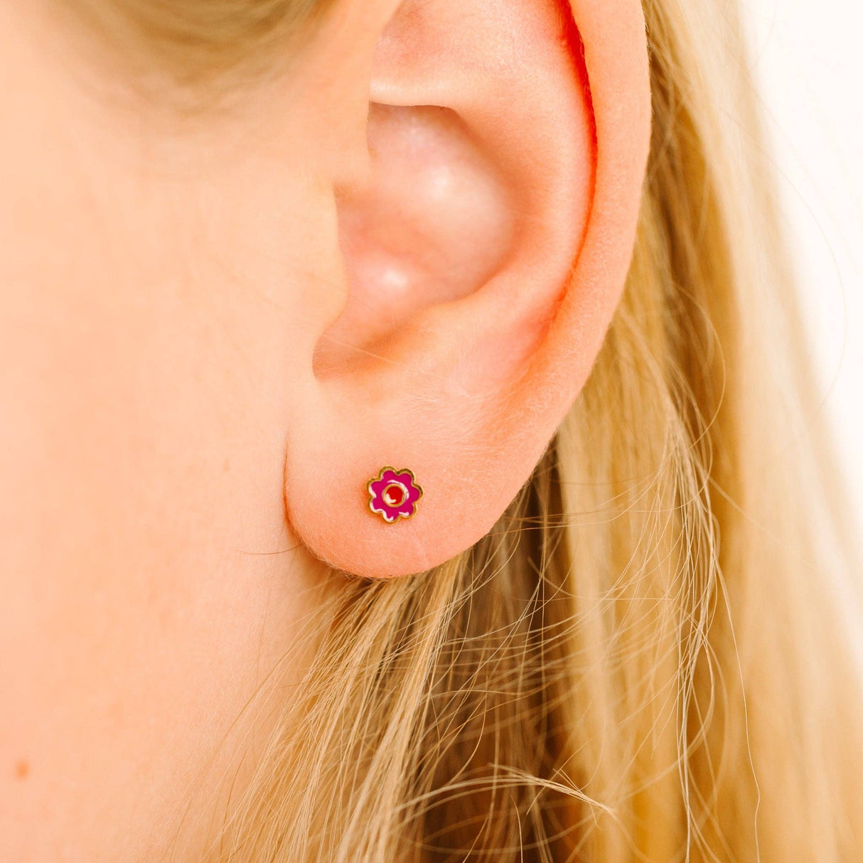 Pierced Co. Screwback Earrings - Tiny Pink Flower