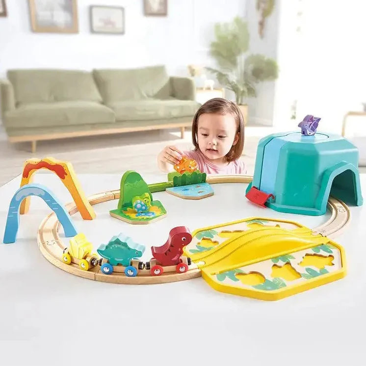 Dinosaur Train Bucket Set