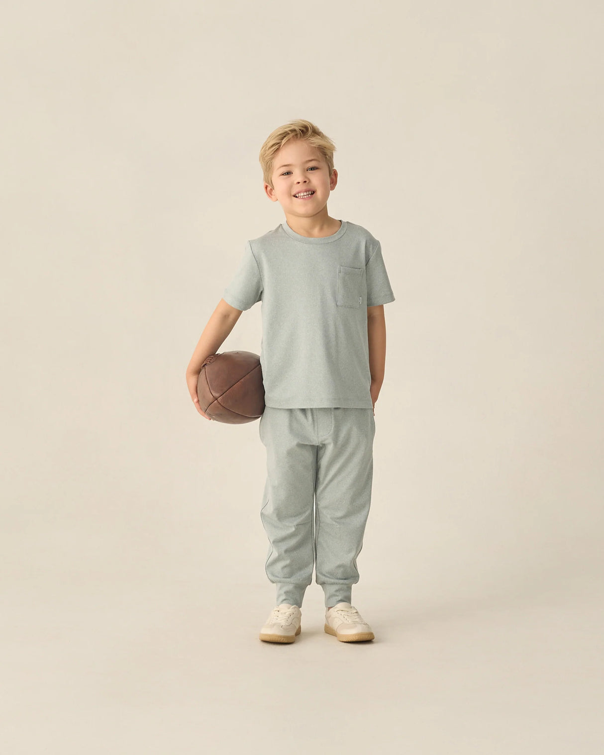 Play Cove Essential Pocket Tee - Heathered Sea Green