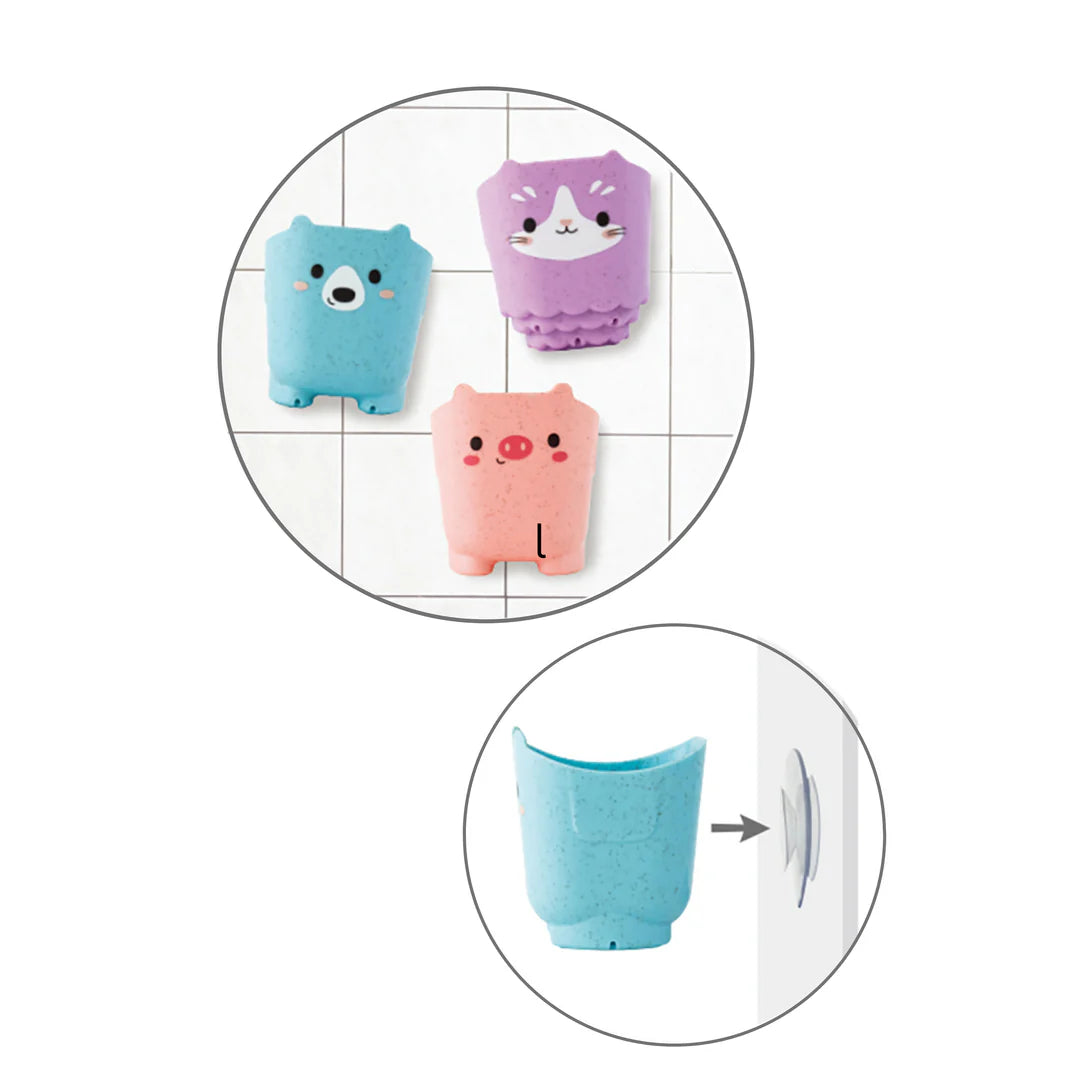 Pour & Play Bath Cups
