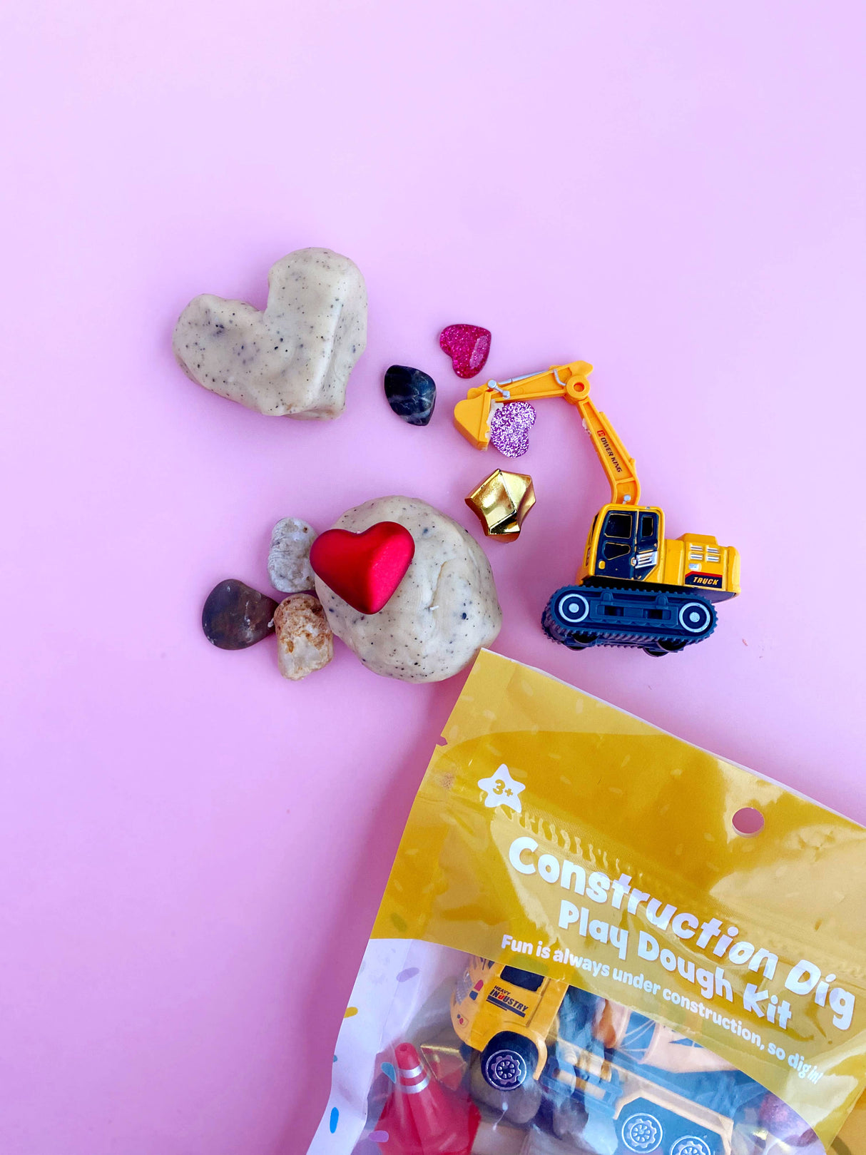 KidDough Play Kit - Valentine's "I Dig You" Construction