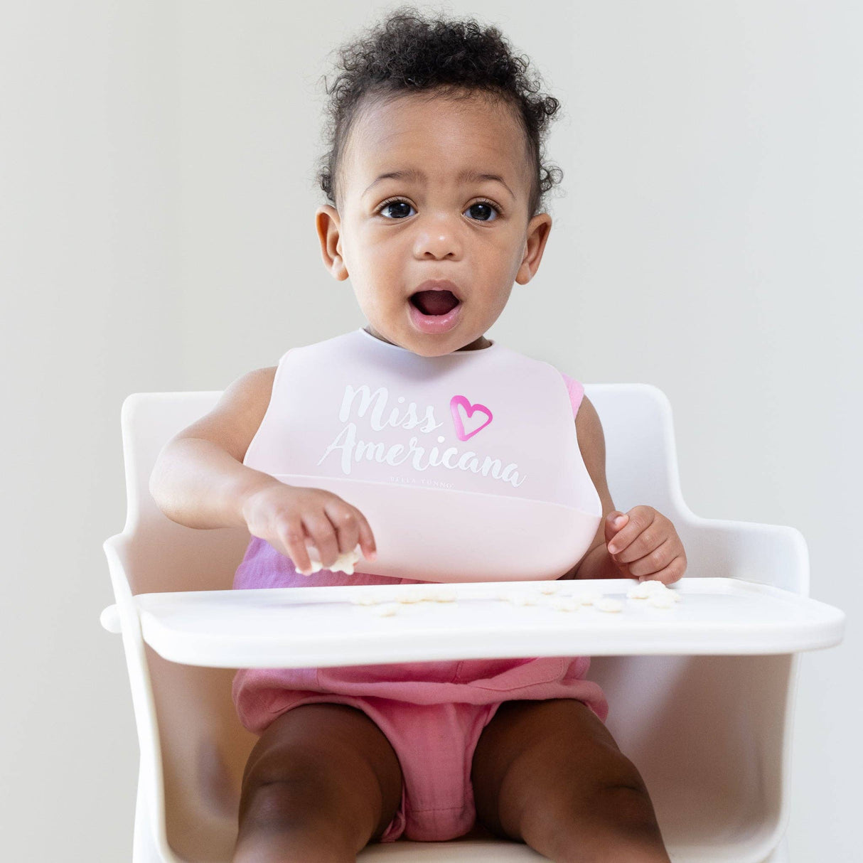 Wonder Bib - Miss Americana