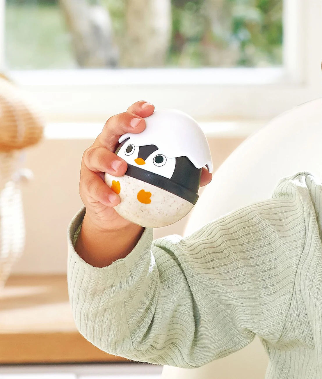 Penguin Wobbler Family