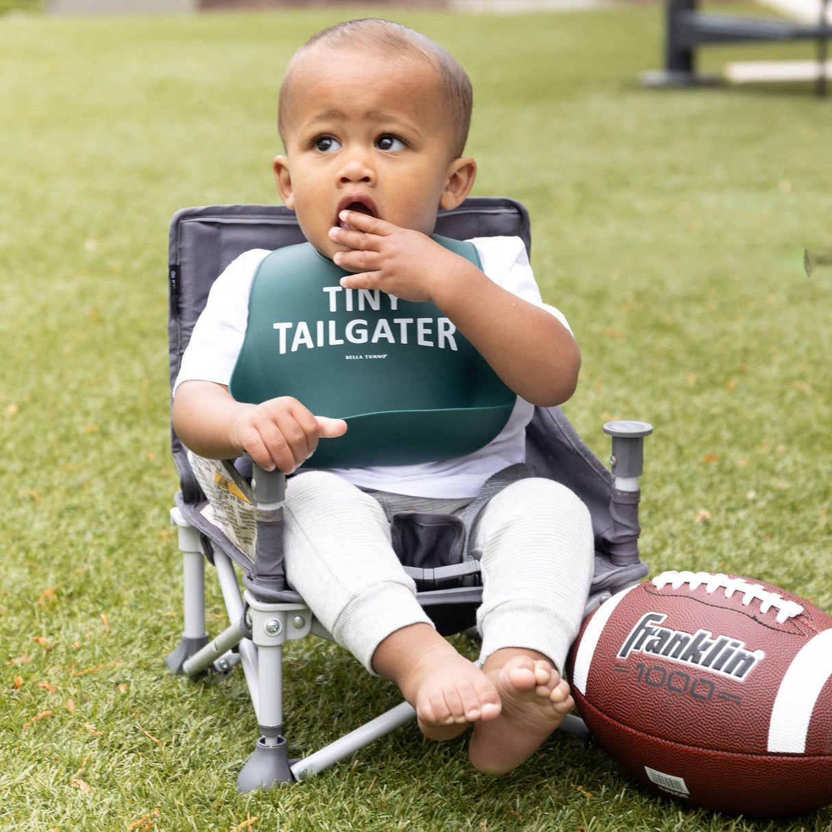 Wonder Bib - Tiny Tailgater
