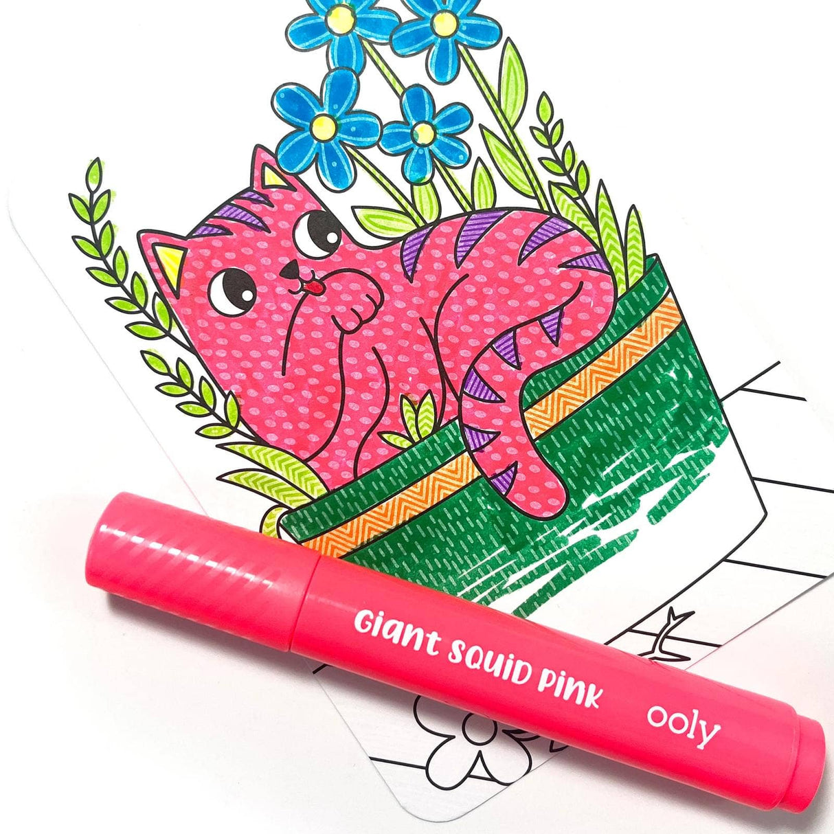 Undercover Art Hidden Patterns Coloring - Smitten Kitten