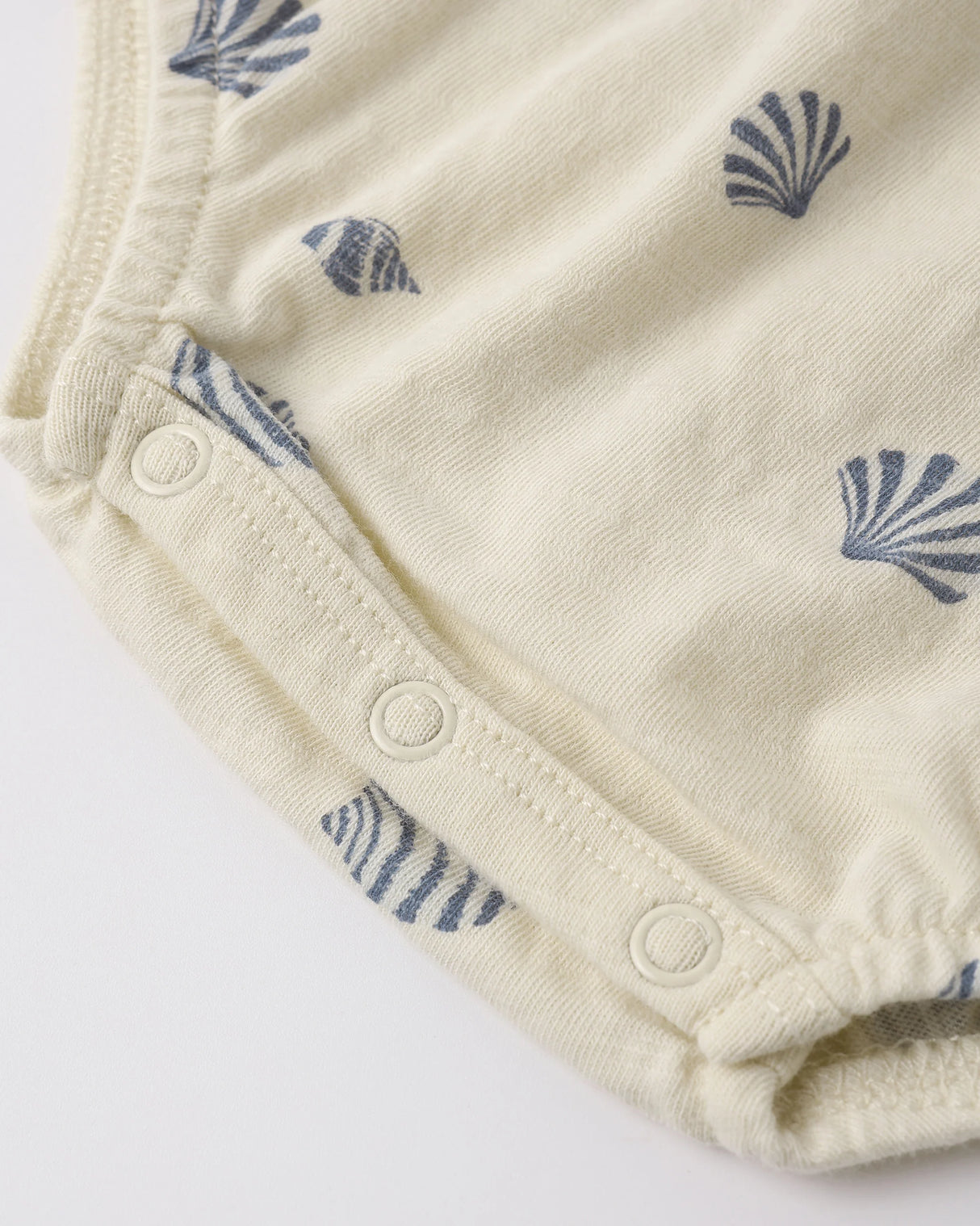 Rylee + Cru Nala Romper - Seashells