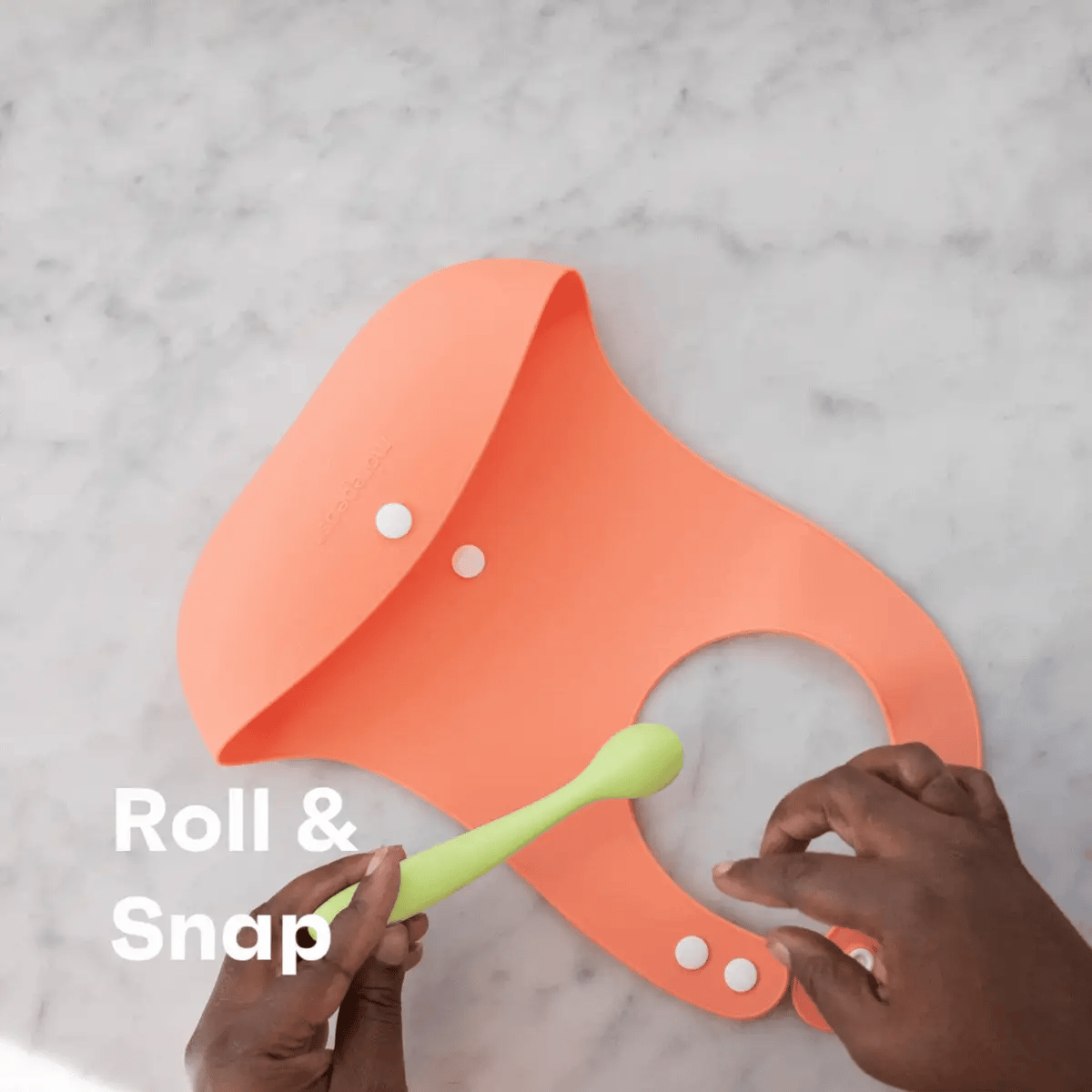 Roll & Snap Bib - Mint