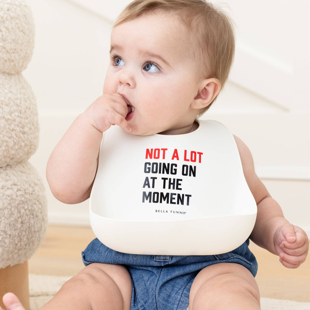 Wonder Bib - Not A Lot Going On