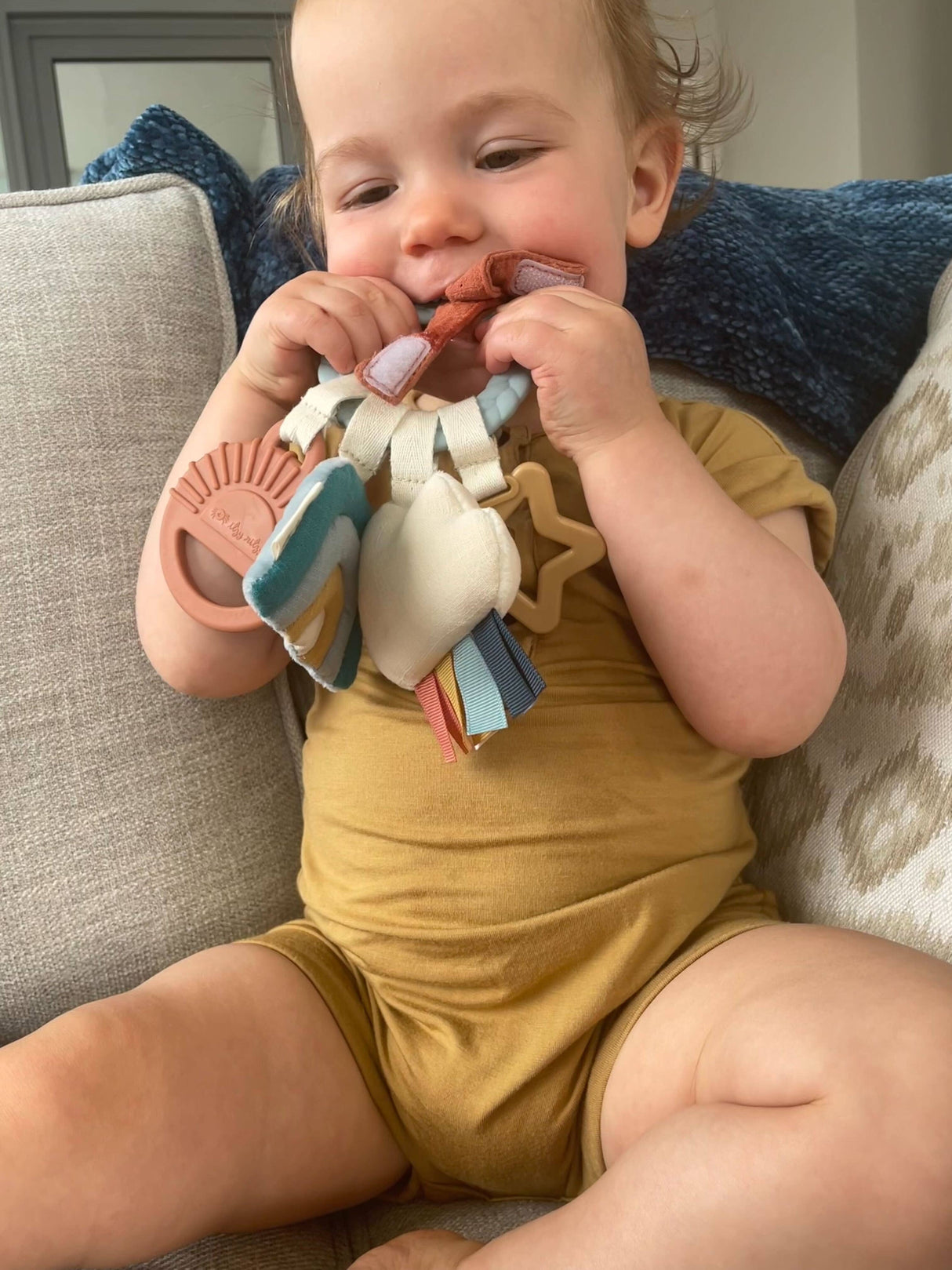 Bitzy Busy Ring Teething Activity Toy - Veggie